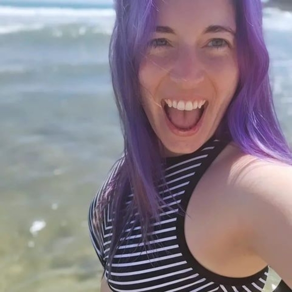 Meet your Posher, Niki - Picture 1 of 1